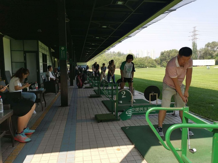 山西大香蕉视频网站高尔夫团建活动
